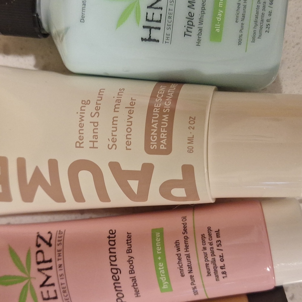 Lotion bundle - Picture 4 of 4
